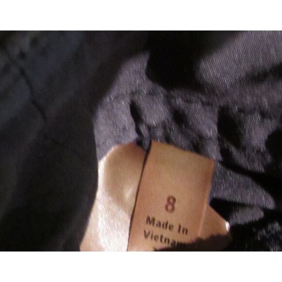 ATHLETA LONG SHORTS BLACK SIZE 8 WOMEN'S CARGO SIDE POCKETS WORKOUT TIES AT LEG - Picture 5 of 12